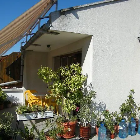 Kostandara Guest house Pomorie